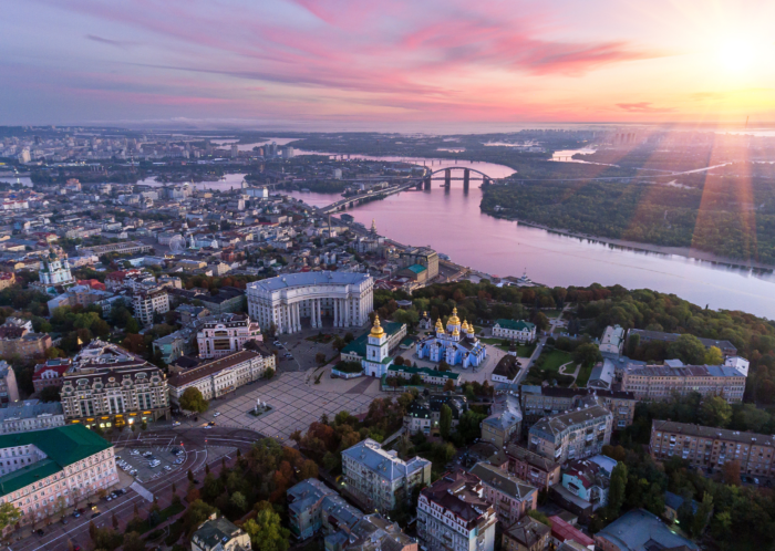 In-vitro-Fertilisation in der Ukraine – Möglichkeiten und Unterstützung für Paare und Einzelpersonen